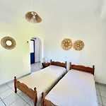 Viki 3* Pefki (Evia)
