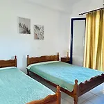 Viki 3* Pefki (Evia)